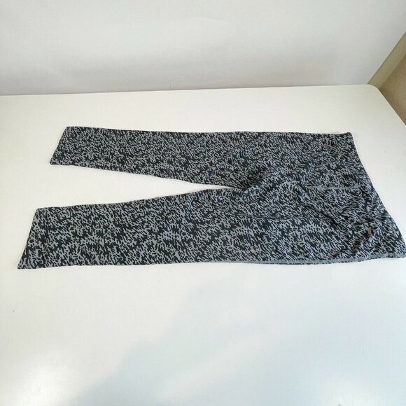 Nike Womens Dri Fit Essential Running Tight Cropped Leggings Black XS 849889-065 - Picture 3 of 12